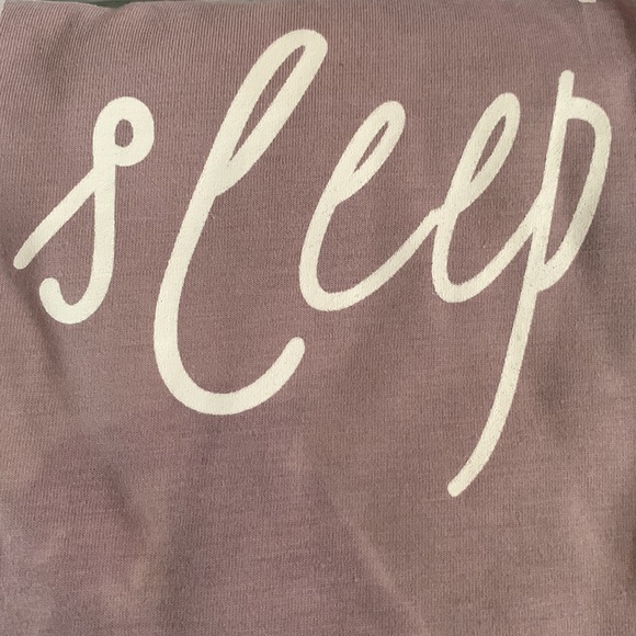 ❣️SOLD❣️NWT If You Love Me Let Me Sleep - Sleep Shirt - Lilac Gray - Picture 8 of 8